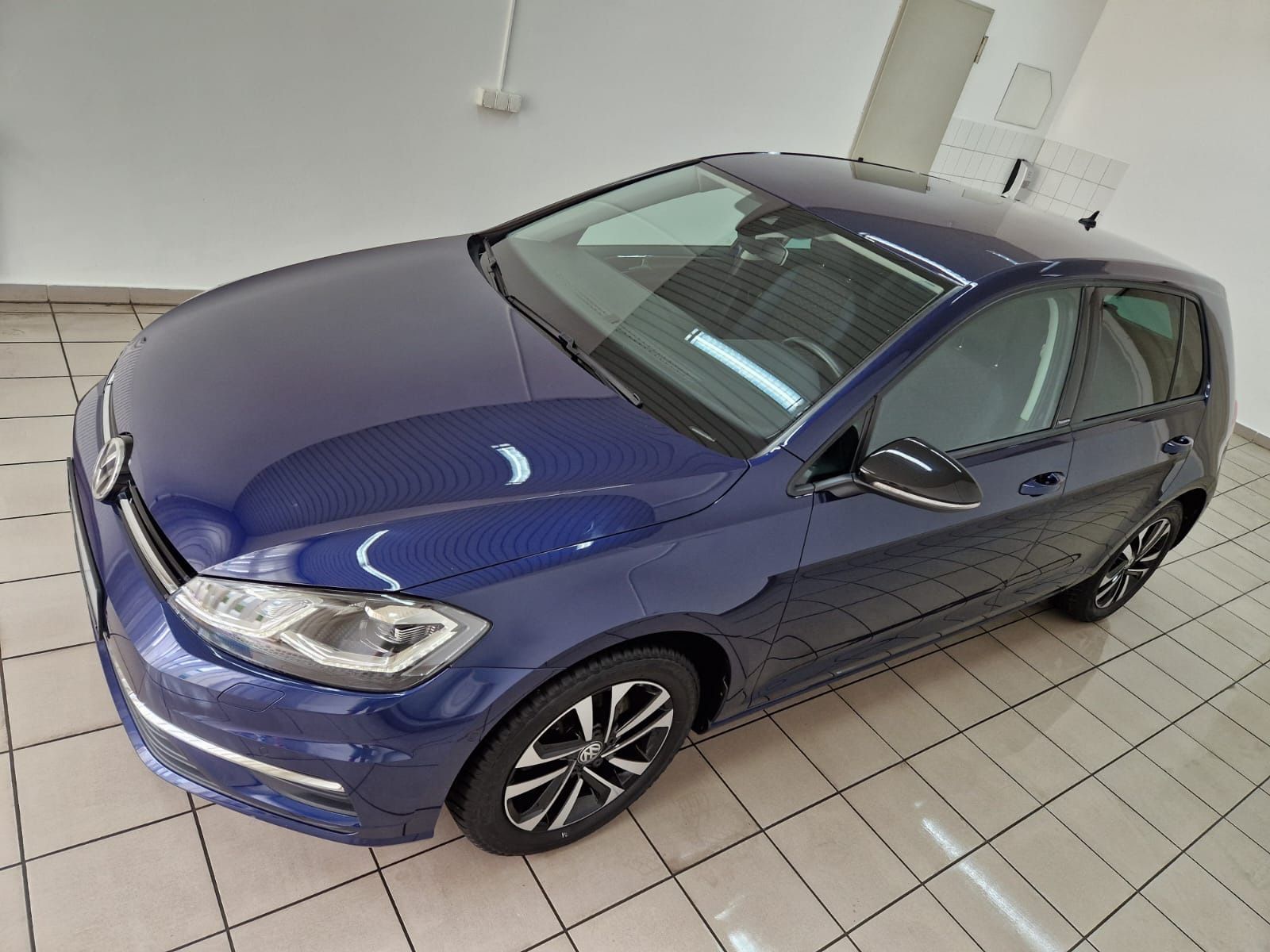 VW Golf VII Lim. IQ.DRIVE DSG LED Standheizung DAB+