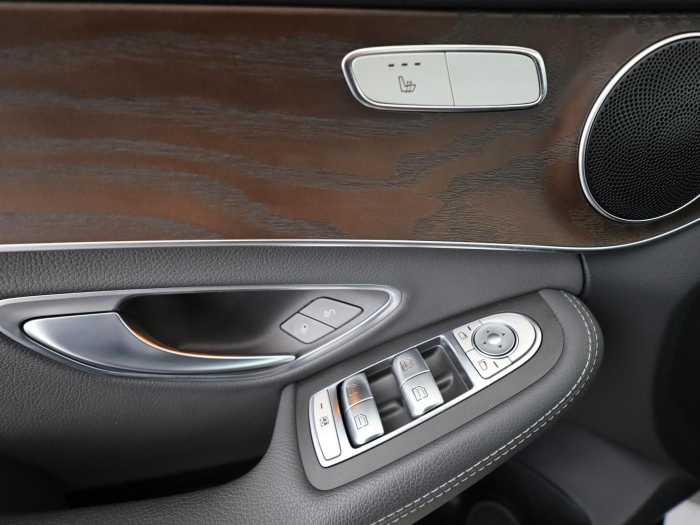 Mercedes C300 de T Avantgarde*Navigation*PTS*AHK*Sitzhz.