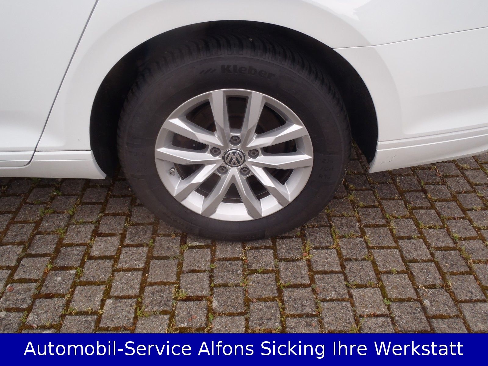 VW Passat  Variant Business 1.5TSI AHK DSG LED 110KW