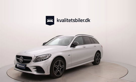 Mercedes C300 e  T 2,0 B/EL AMG Line Night Edition 9G-Tronic 320HK Stc Aut. 