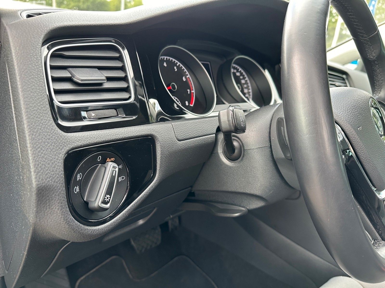 VW Golf VII Variant Highline 1.5 TSI DSG NAVI LED