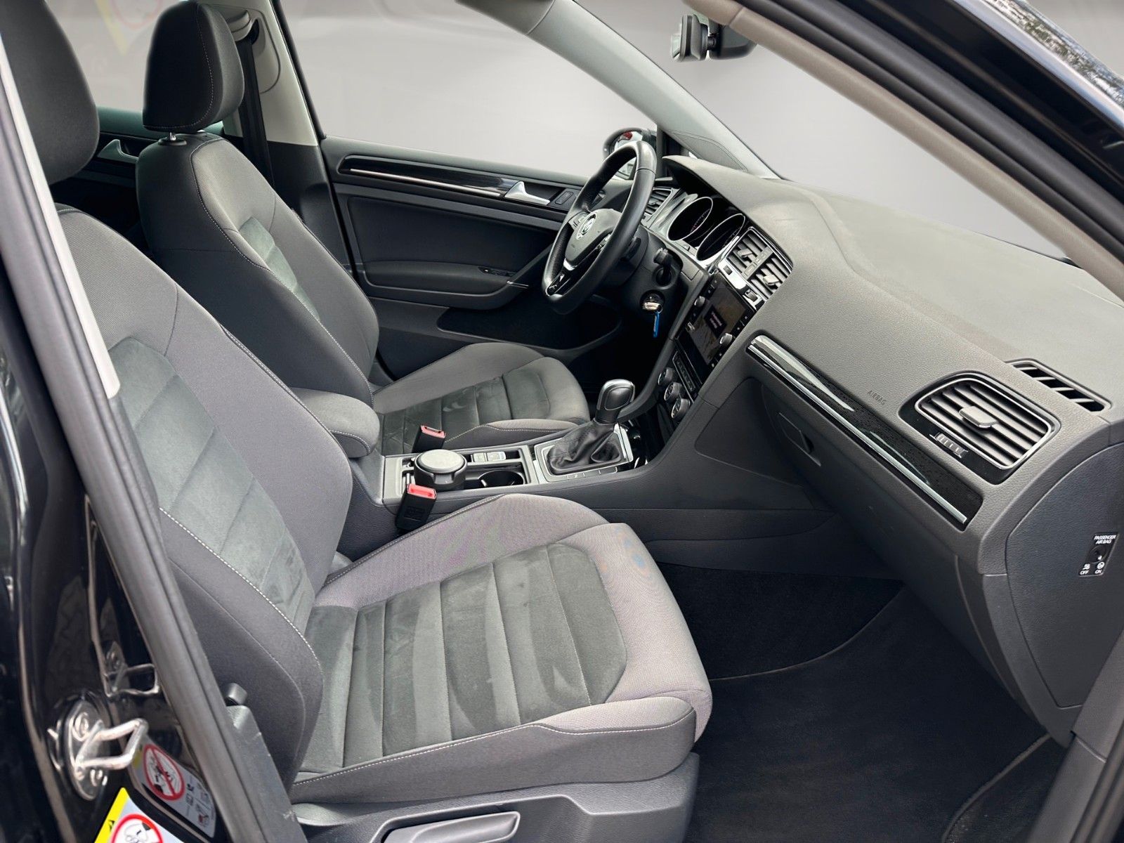VW Golf VII Variant Highline 1.5 TSI DSG NAVI LED