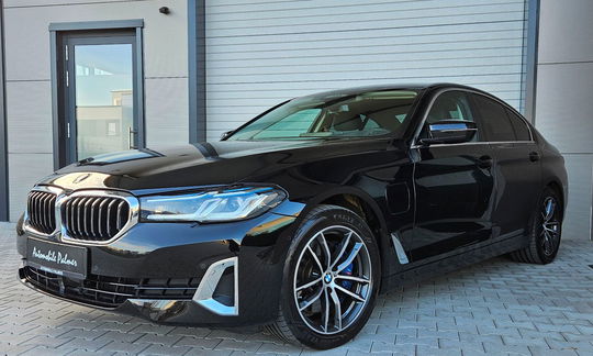 BMW 530e xDrive M Sportlenkrad 1Hand Top Zustand