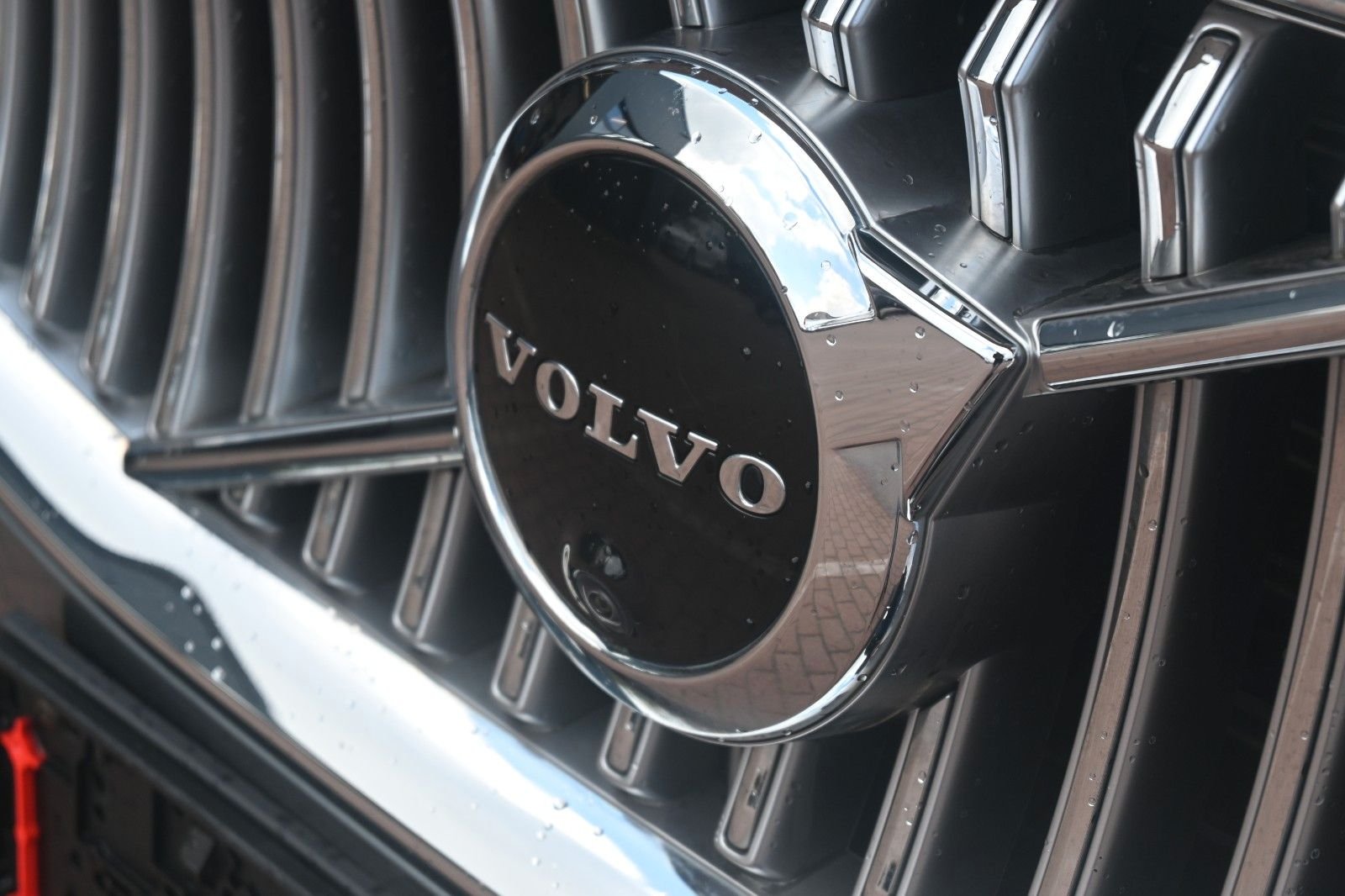 Volvo XC90 T8 Inscription*AHK*360*PANO*7Si*STHZ*Voll