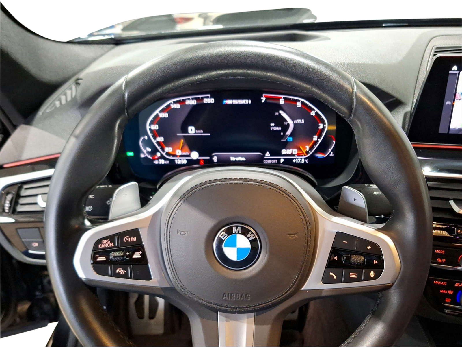 BMW M550i - 530 hk xDrive Steptronic 5-Series Sedan
