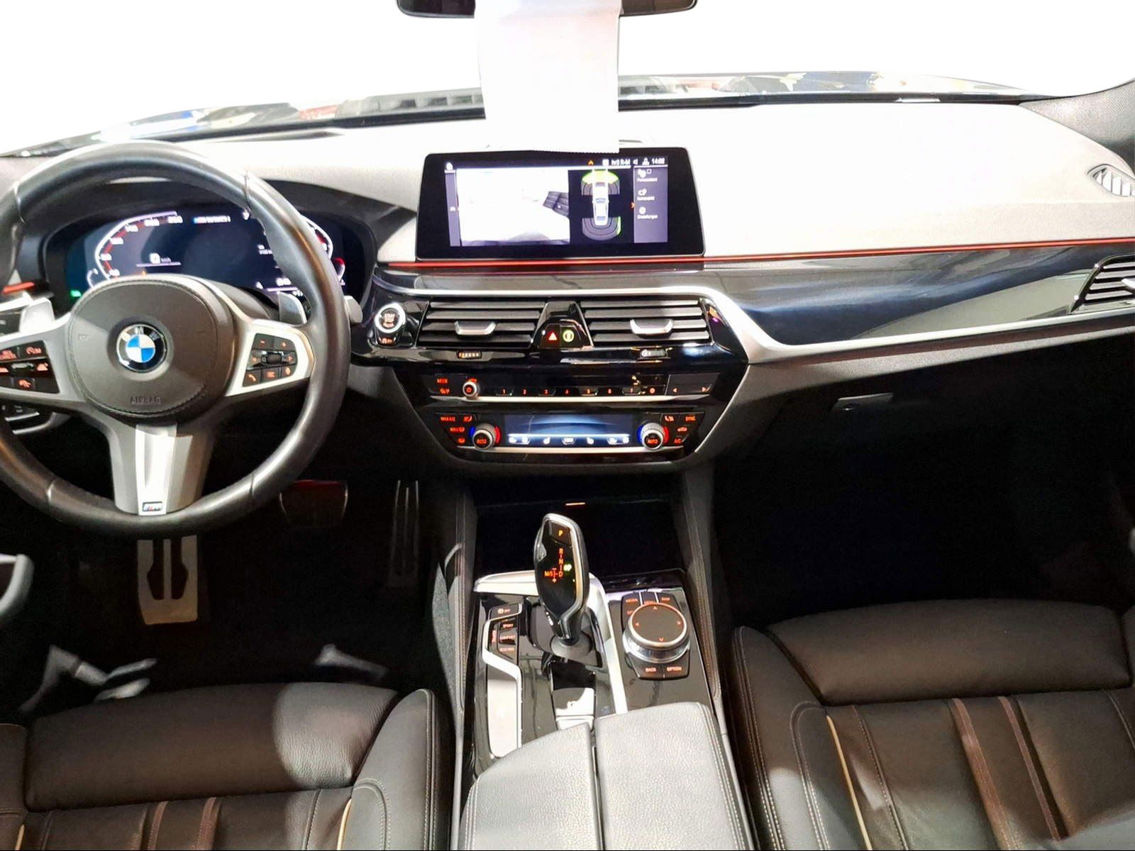 BMW M550i - 530 hk xDrive Steptronic 5-Series Sedan