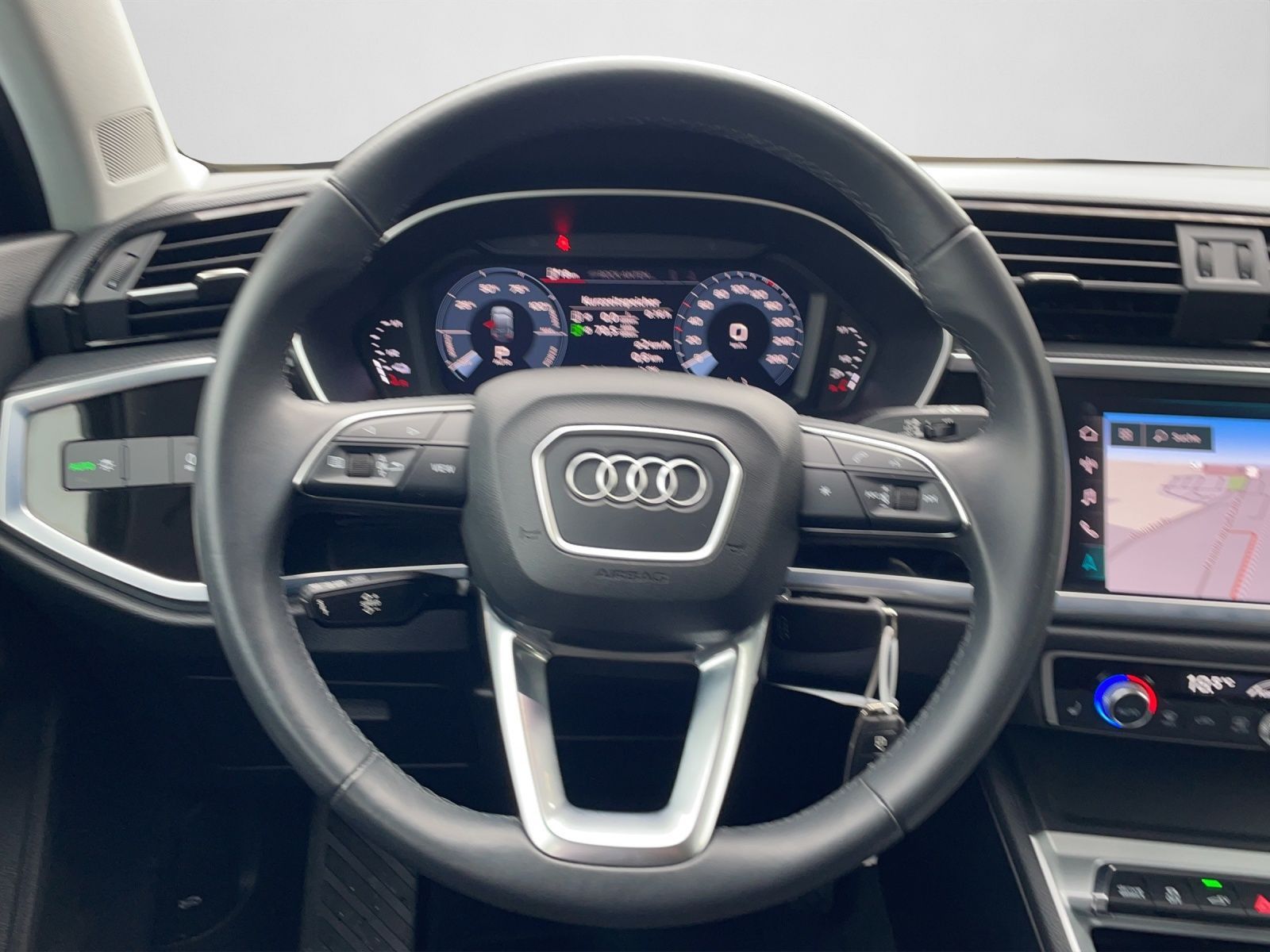 Audi Q3 Sportback 45 TFSIe S line S tronic AHK KAMERA