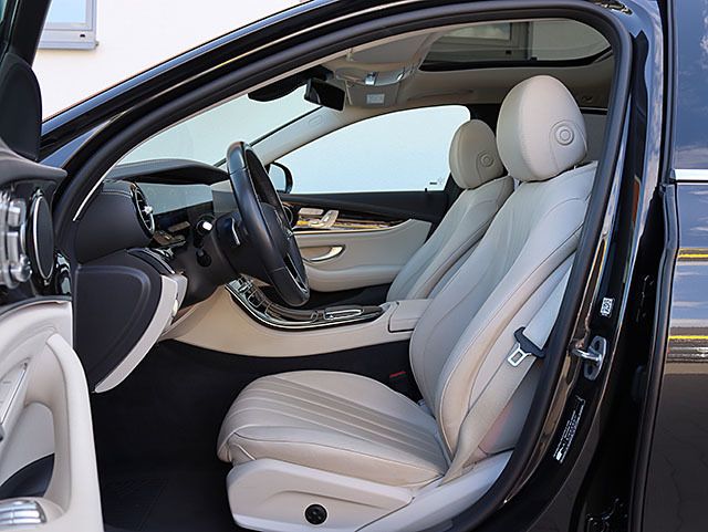 Mercedes E300 e T AMG DISTRONIC+PANO+KAM360+WIDESCREEN