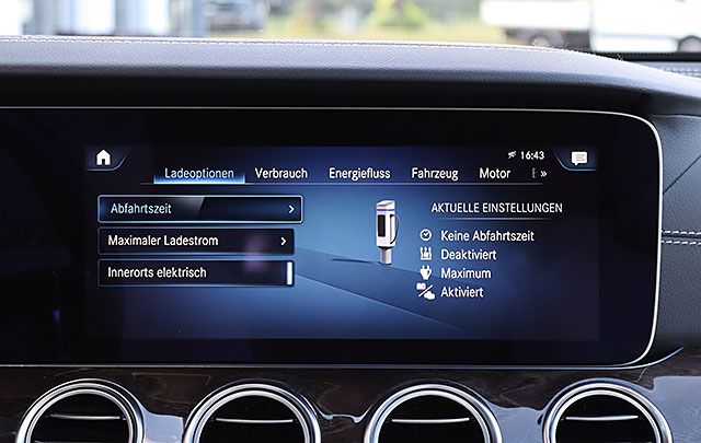 Mercedes E300 e T AMG DISTRONIC+PANO+KAM360+WIDESCREEN