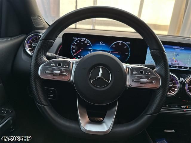 Mercedes EQB250 Electric Art Night 360° Sounds. Ambiente