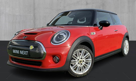 MINI Cooper SE  Essential 3d