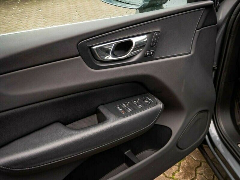 Volvo XC60 2,0 D4 190 Inscription aut. AWD 5d