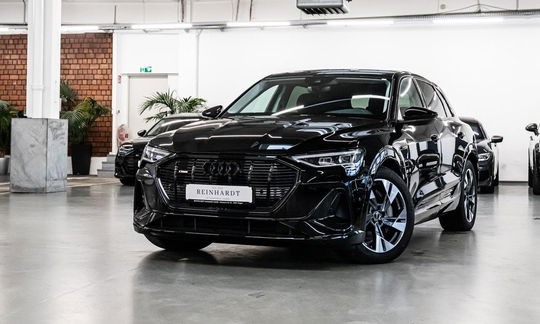 Audi e-tron 55 95 kWh - 408 hk quattro