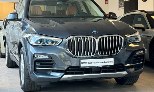 BMW X5 xD45e Komfort Panorama Luft Harman Laser 360