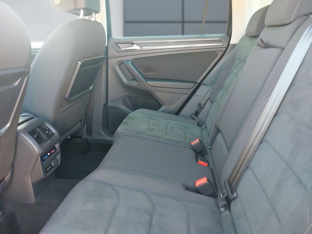VW Tiguan 2.0 TSI Highline 4Motion *R-LINE*DSG*STAN