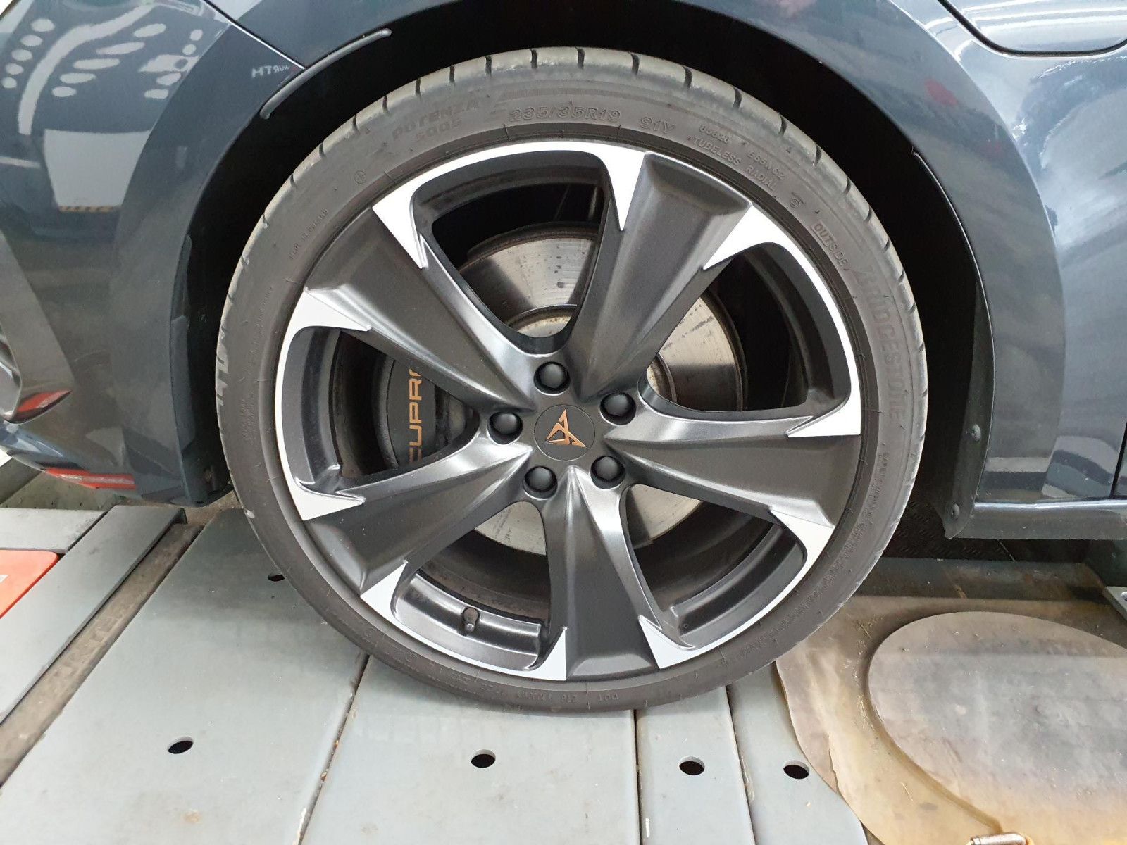 Cupra Leon VZ 1.4 TSI e-Hybrid*PANO*NAVI*LED*VIRTUAL*