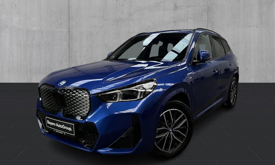 BMW iX1 xDrive30 Fully Charged 5d