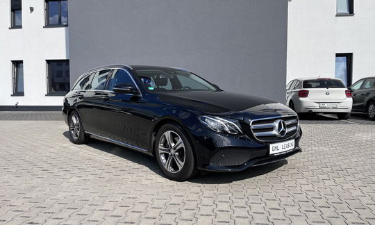 Mercedes E200 | Avantgarde | LED | Navi | elek. Heckk.|