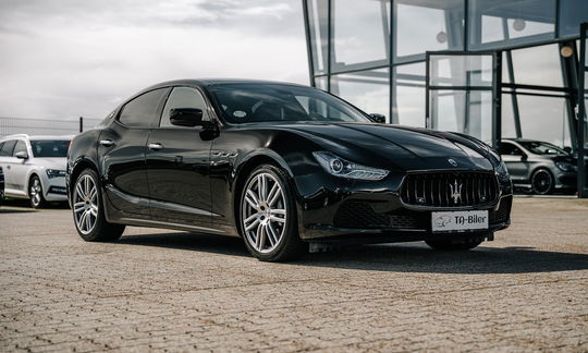 Maserati Ghibli 3,0 aut. 4d