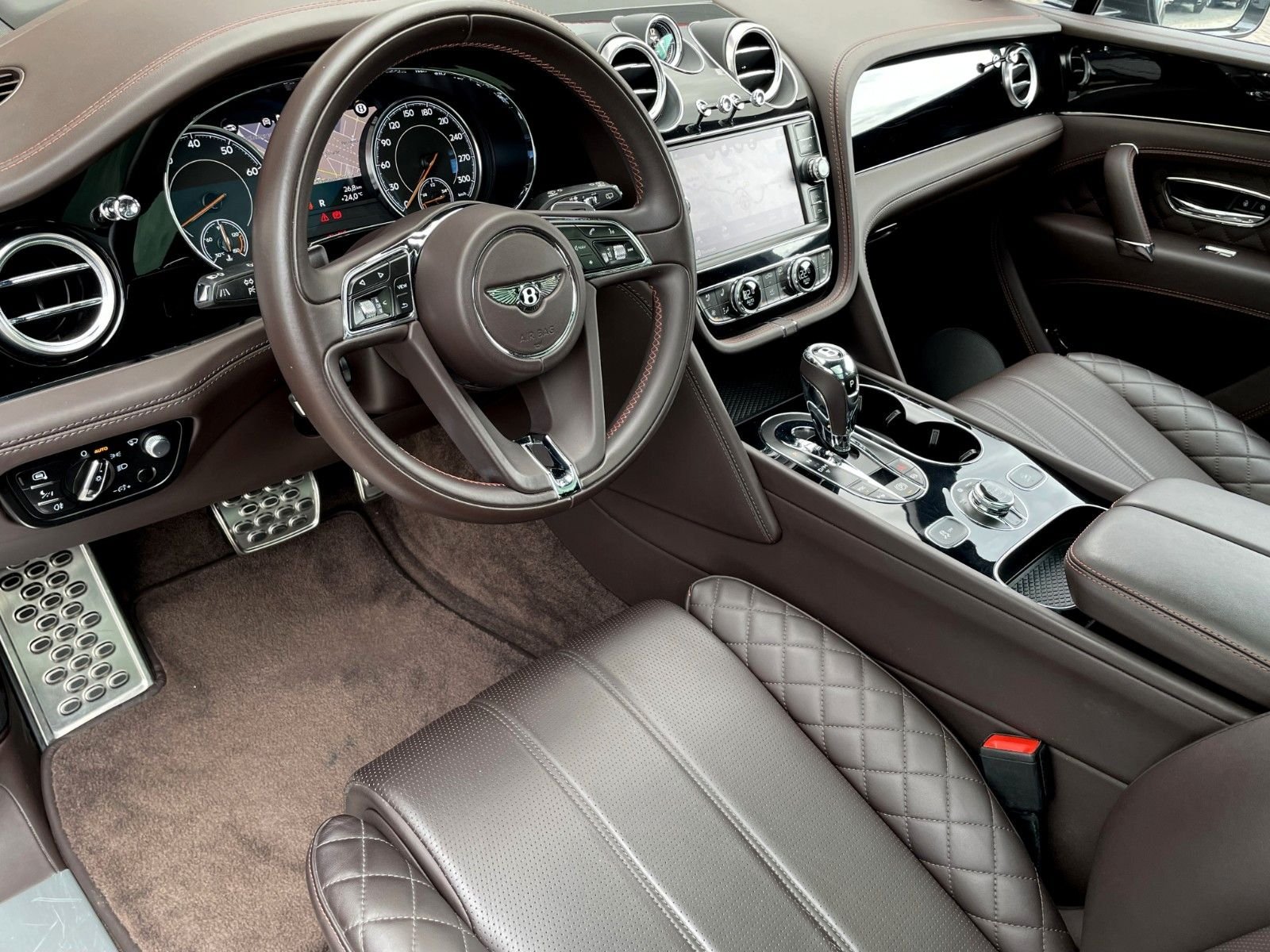 Bentley Bentayga W12 Mulliner Touring Blackline