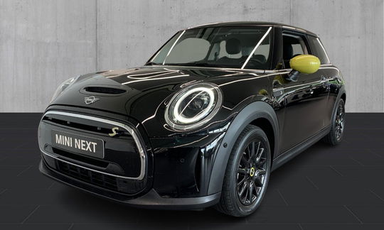 MINI Cooper SE  Classic Trim 3d