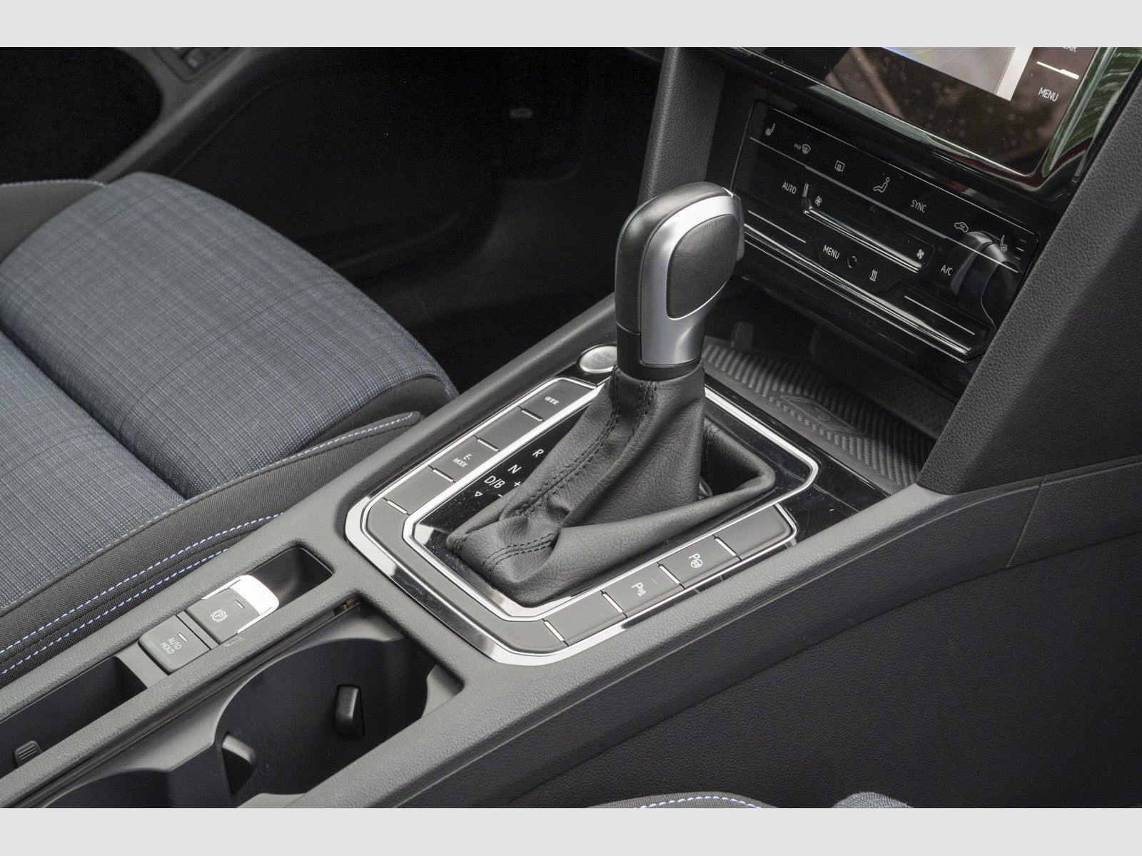 VW Passat  Variant GTE 1.4 TSI Hybrid DSG Pano, Stan