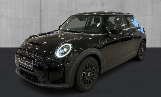 MINI Cooper SE  Classic Trim 3d