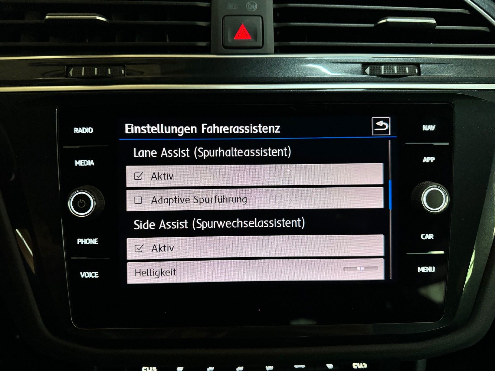VW Tiguan Highline 2.0 TDI BMT/ 4Motion/R Line/AHK
