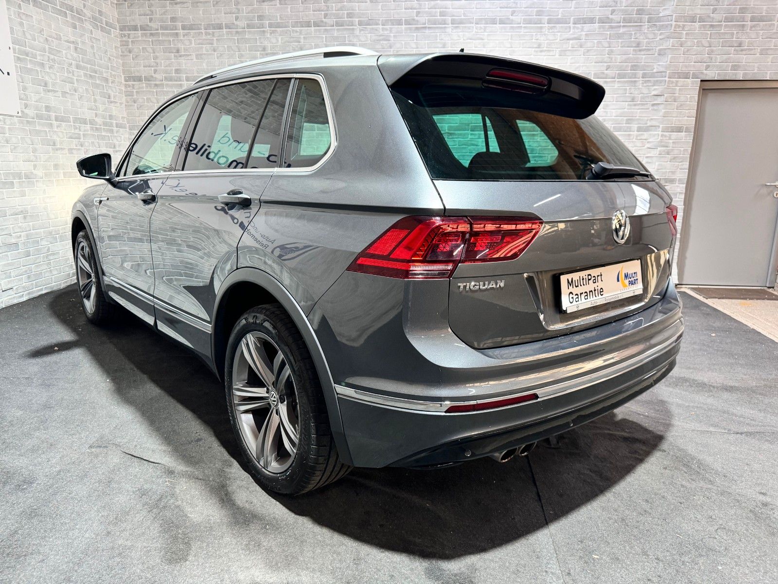 VW Tiguan Highline 2.0 TDI BMT/ 4Motion/R Line/AHK