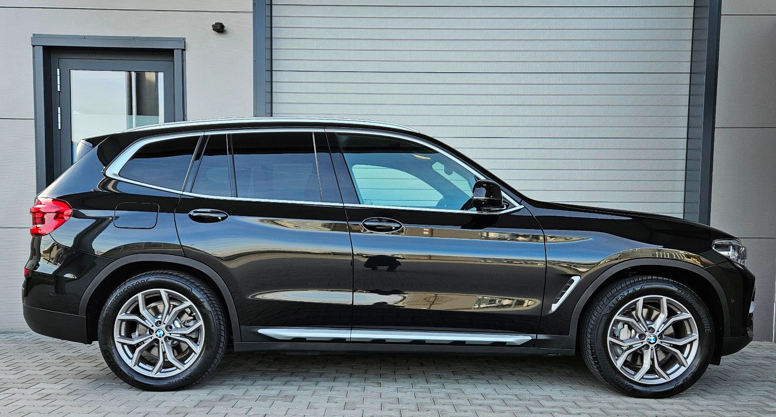 BMW X3 xDrive30e xLine 1Hand