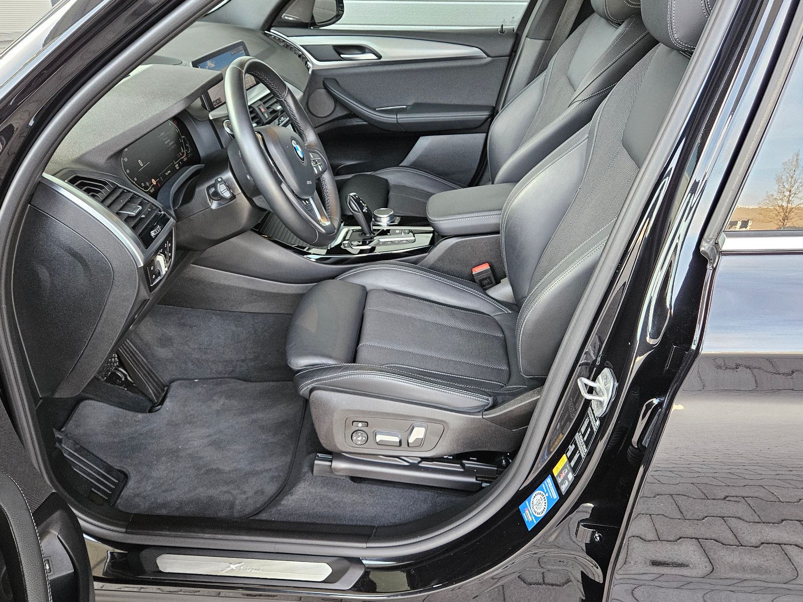 BMW X3 xDrive30e xLine 1Hand