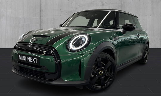 MINI Cooper SE Essential 3d