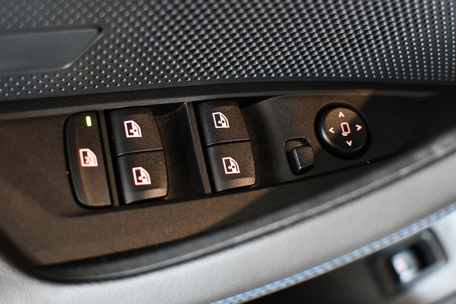 BMW i4 35 eDrive M Sport HUD ACC PDC Kamera SHZ