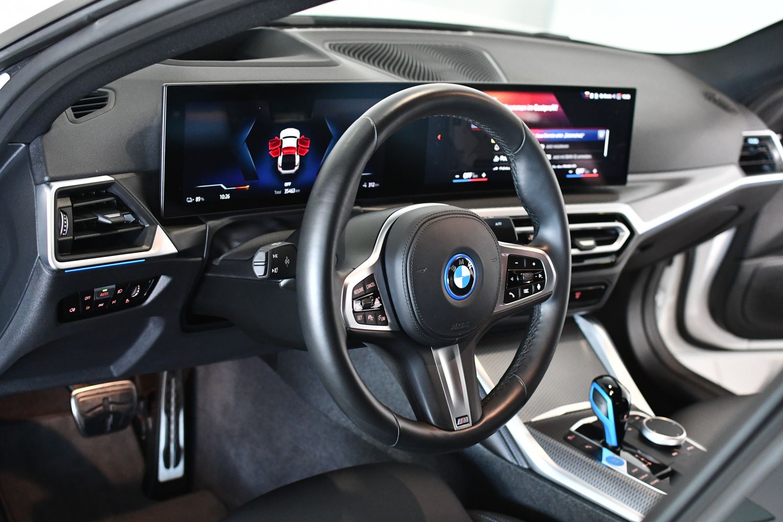 BMW i4 35 eDrive M Sport HUD ACC PDC Kamera SHZ