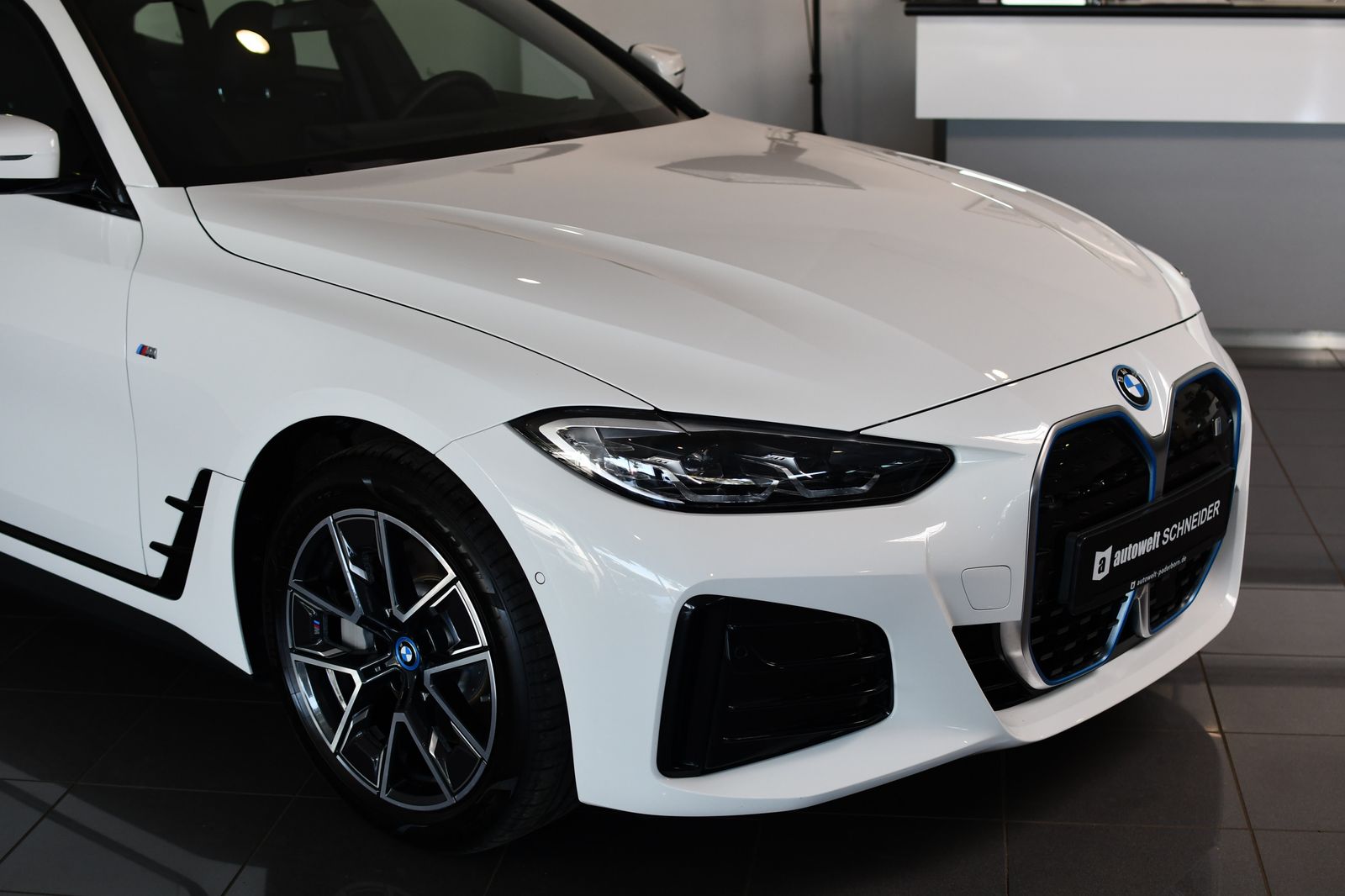 BMW i4 35 eDrive M Sport HUD ACC PDC Kamera SHZ