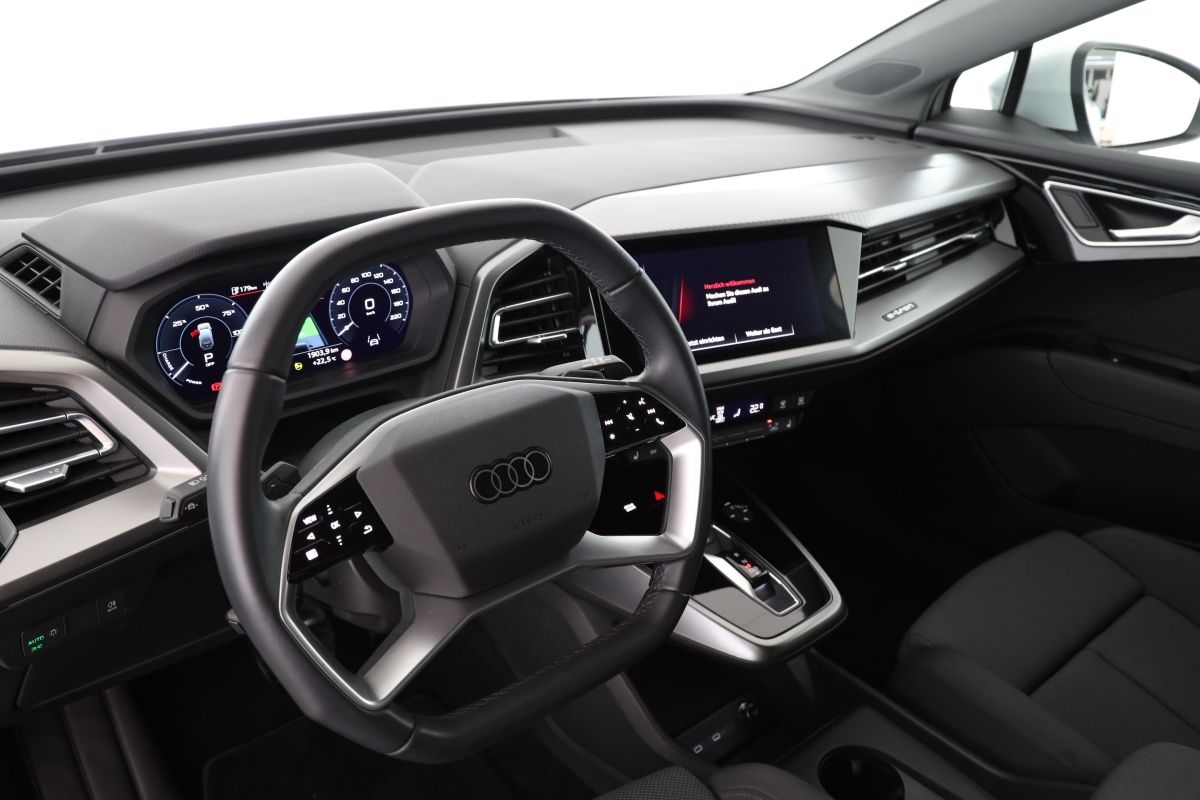 Audi 100 I LED