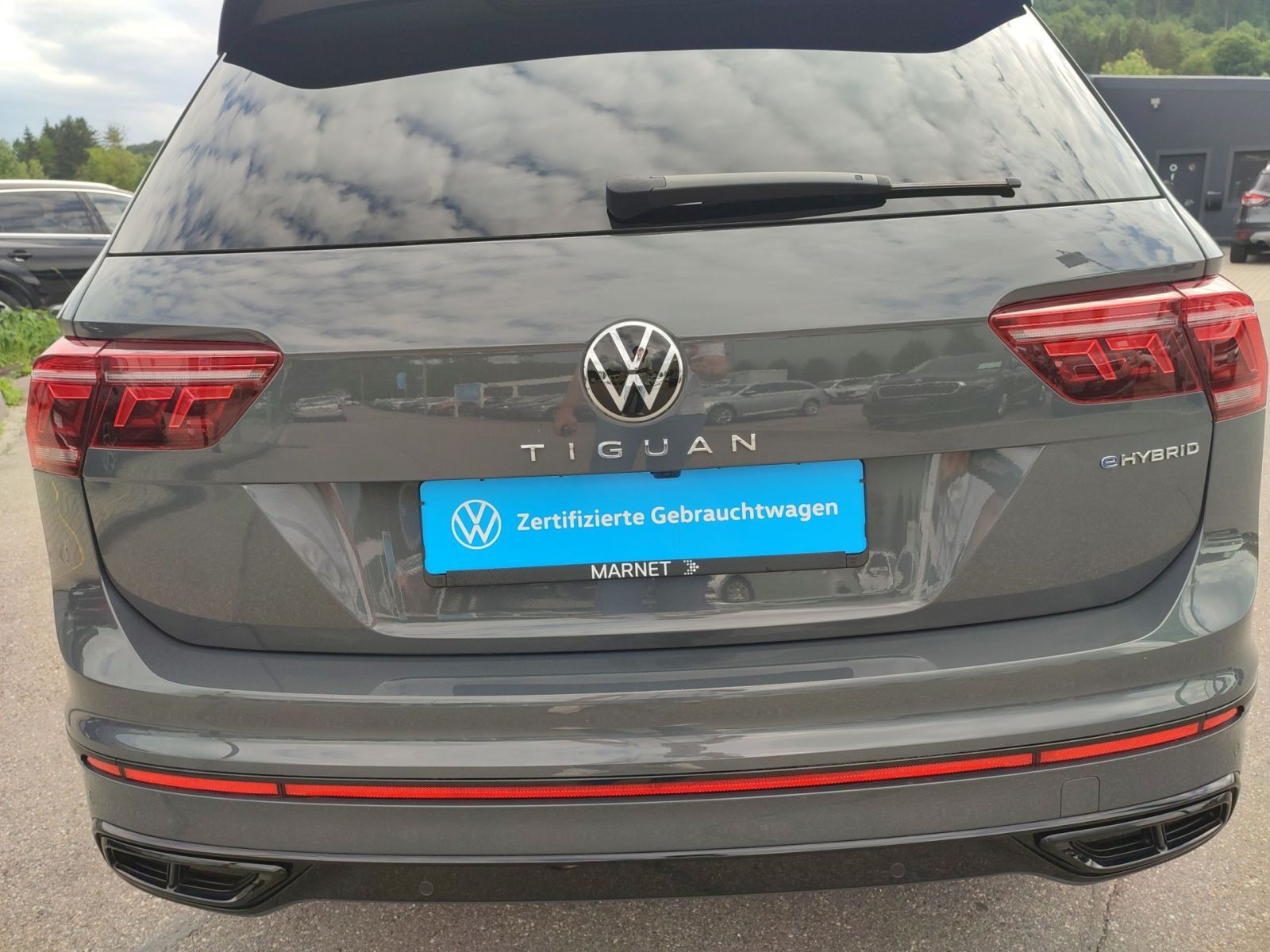VW Tiguan 1.4 eHybrid DSG R-Line*AHK*IQ.LIGHT*