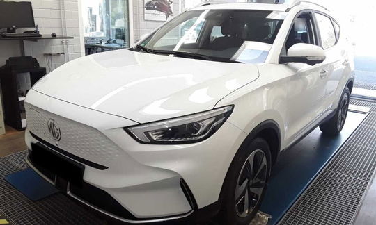 MG ZS 50 Luxury 5d
