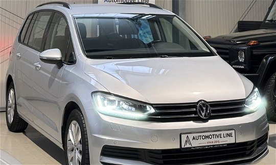 VW Touran Comfortline LED/ACC/NAVI/MASSAGE/ALCANTAR