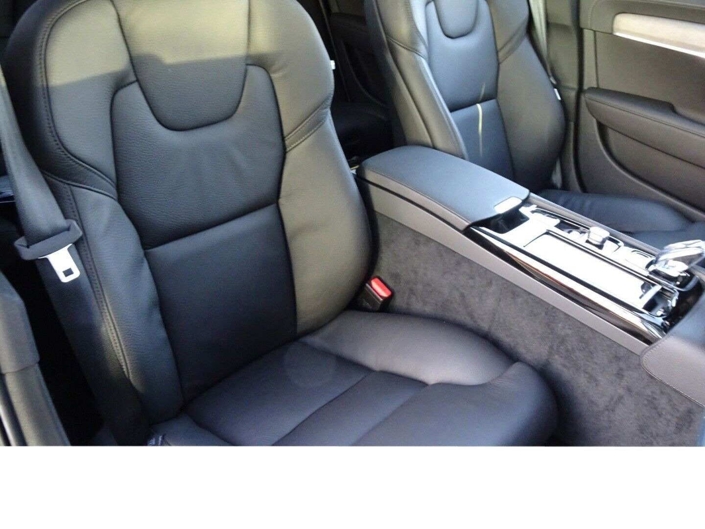 Volvo V90 Recharge T8 2.0 - 310 hk Plug-in Hybrid AWD Geartronic