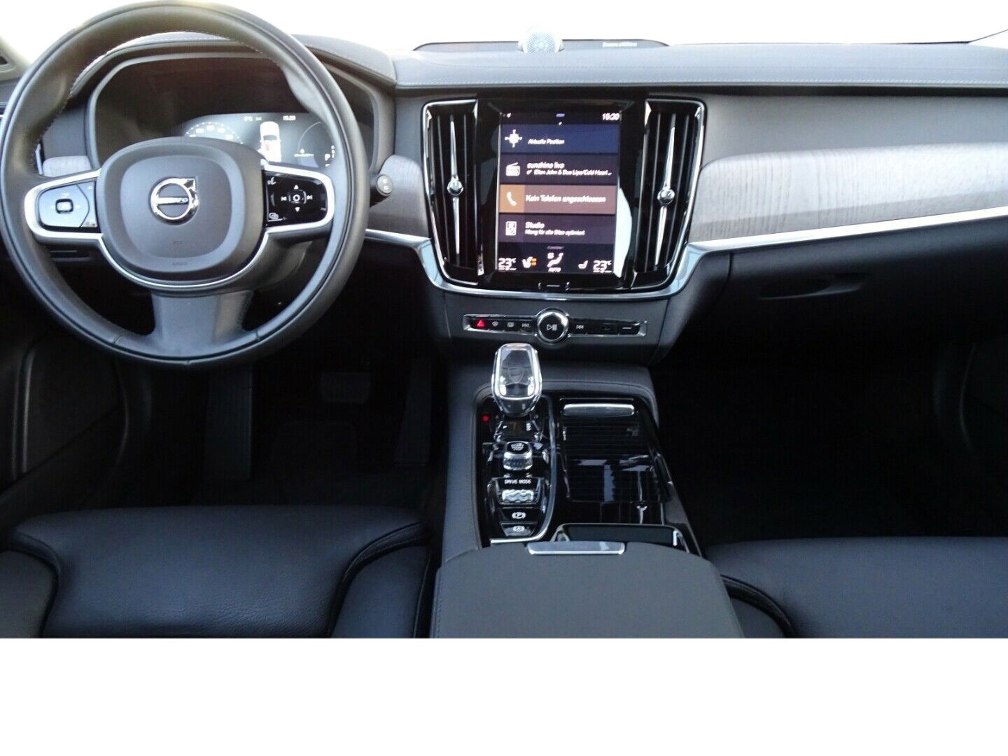 Volvo V90 Recharge T8 2.0 - 310 hk Plug-in Hybrid AWD Geartronic
