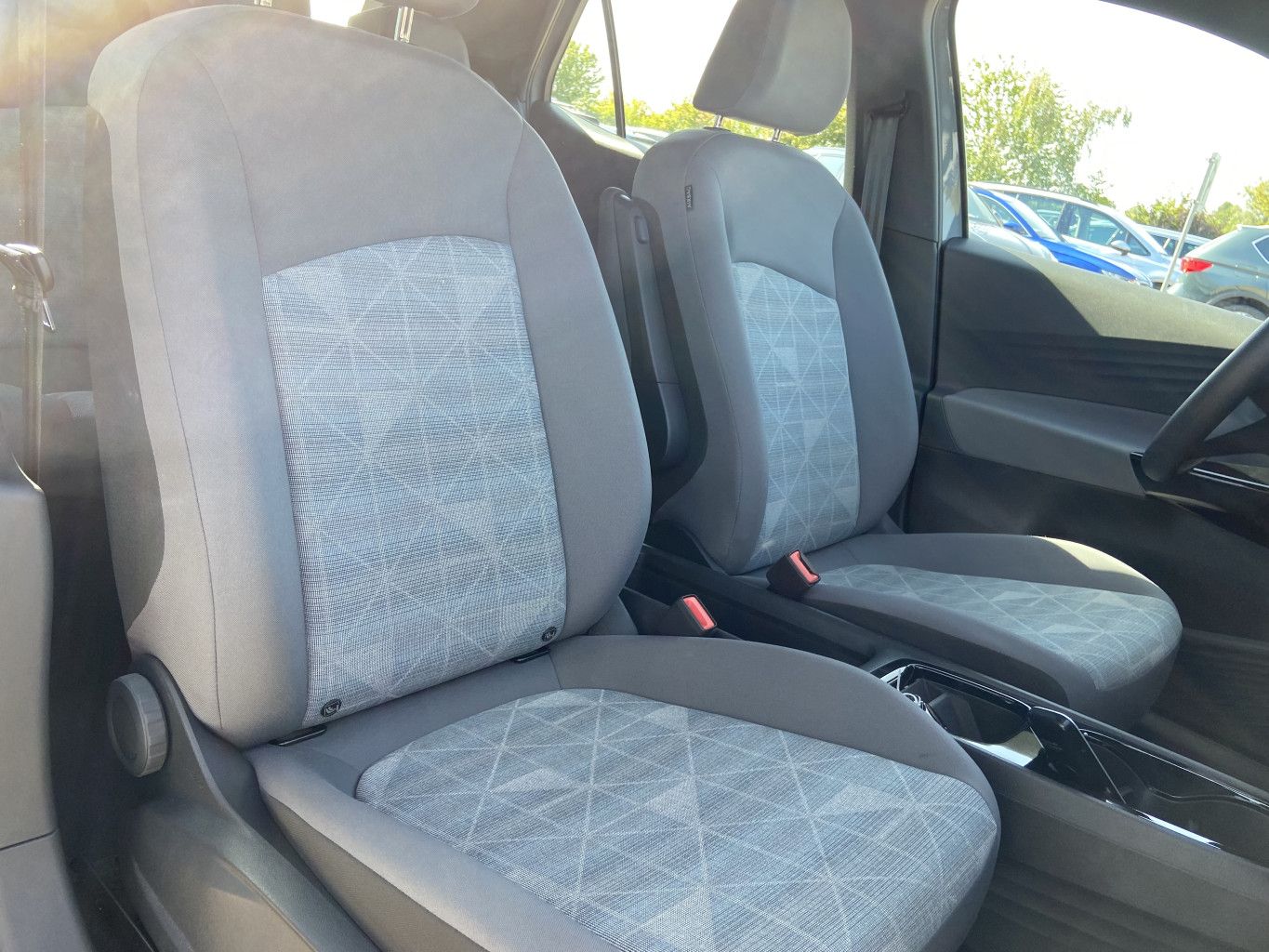 VW ID.3 Pure NAVI+LED+CCS+APP-CONNECT+PDC+DAB+LANE-