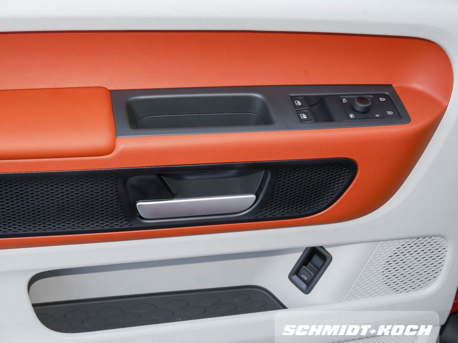 VW ID.Buzz  150 kW Pro AHK schwenkb. Navi Sitzhzg.