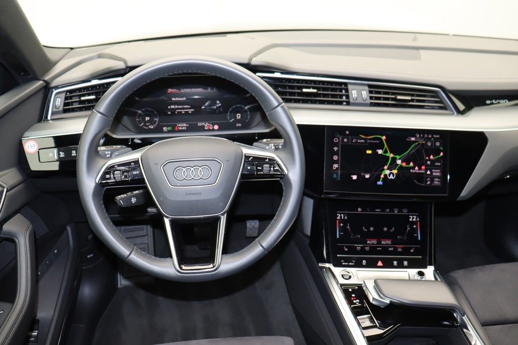 Audi e-tron 55 quattro Matrix Navi B&O