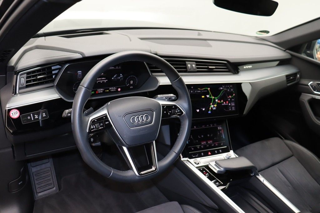 Audi e-tron 55 quattro Matrix Navi B&O