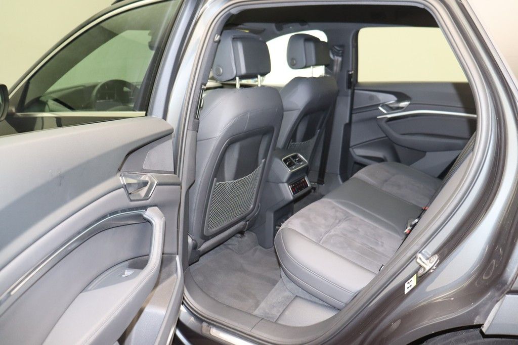 Audi e-tron 55 quattro Matrix Navi B&O