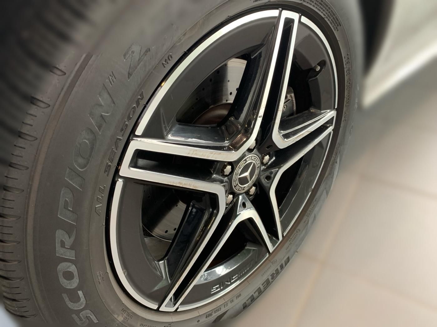 Mercedes GLE400 d 4M *AMG*Standh*Pano*Distronic*Airmatic