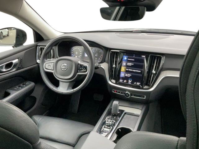 Volvo V60 Cross Country 2.0 B4
