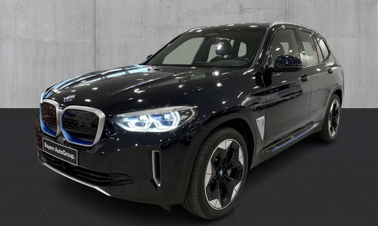 BMW iX3  Executive 5d