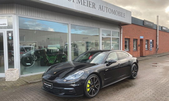 Porsche Panamera 4 Sport Turismo 4 E-Hybrid 3.0 V6 - 462 hk 4x4 PDK
